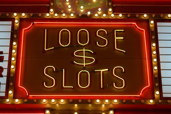 loose & slots